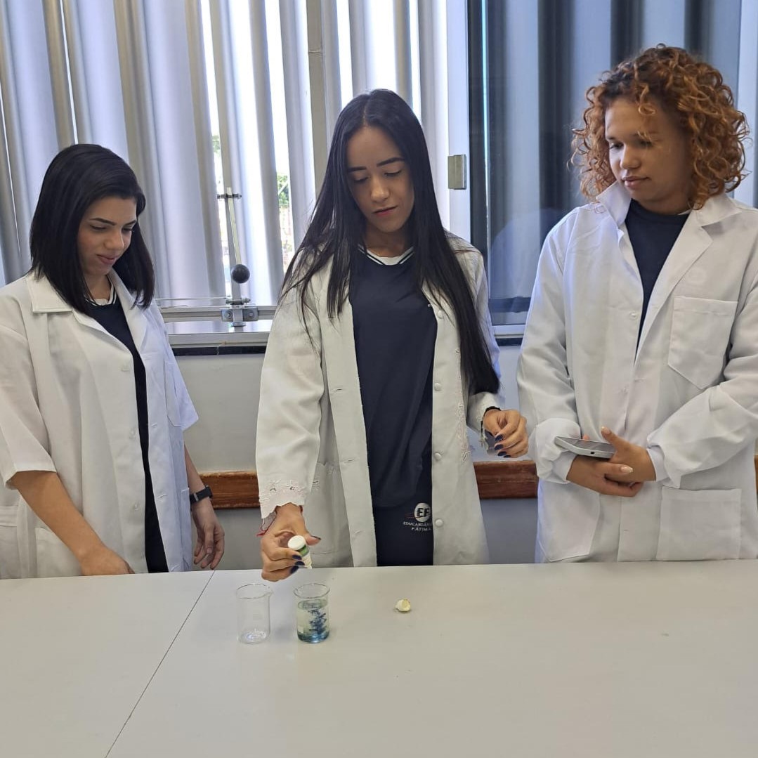 laboratório 2 (1)